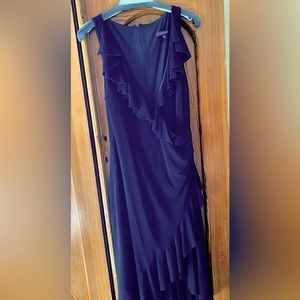 EUC Black Laundry by Shelli Segal Ruffle Dress Sz 10 - Gorgeous!!  👗